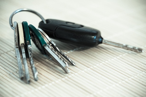 Selling Your Car Like a Professional Car keys